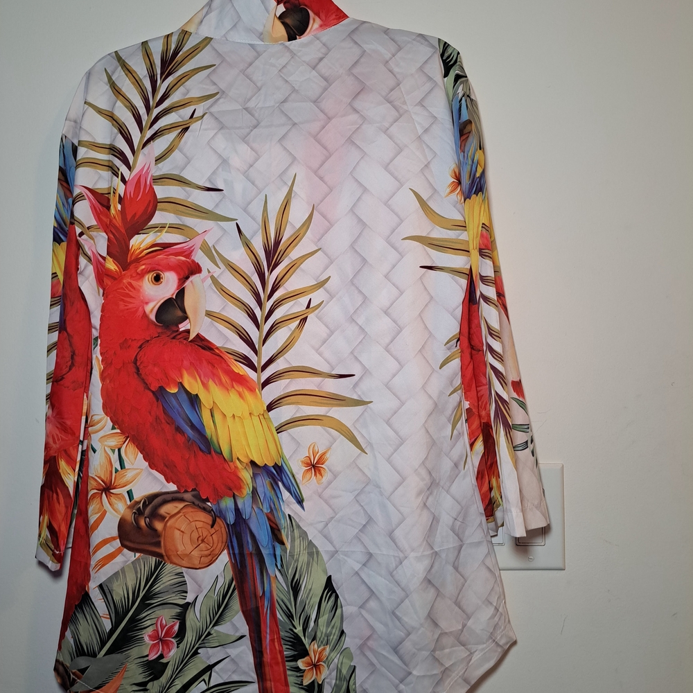 Tropical Parrot Print Blouse Size Large Run Small